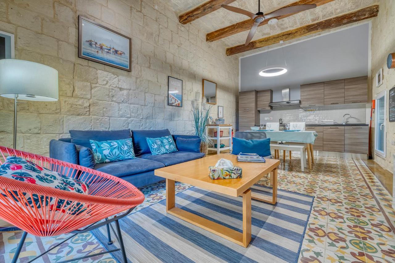Le Petit Voyage - Chill Out Villa Cospicua Bagian luar foto