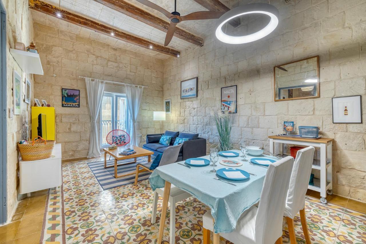 Le Petit Voyage - Chill Out Villa Cospicua Bagian luar foto