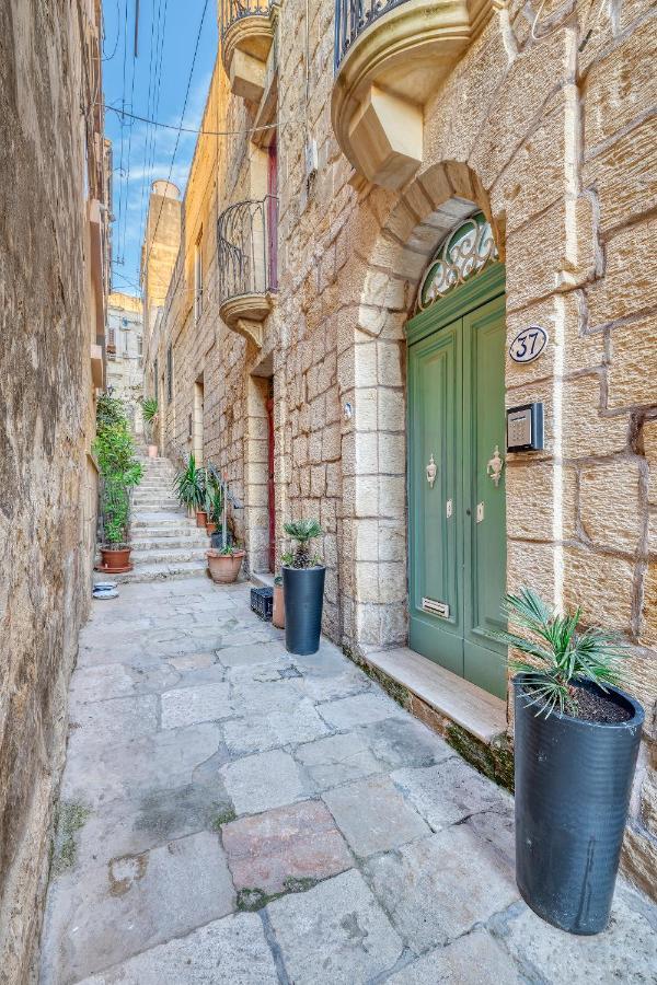Le Petit Voyage - Chill Out Villa Cospicua Bagian luar foto